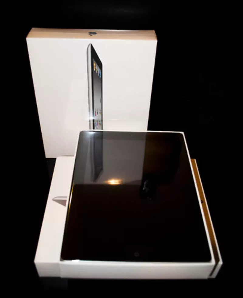 Apple IPad 2 Wi-Fi + 3G черный (16 Гб)