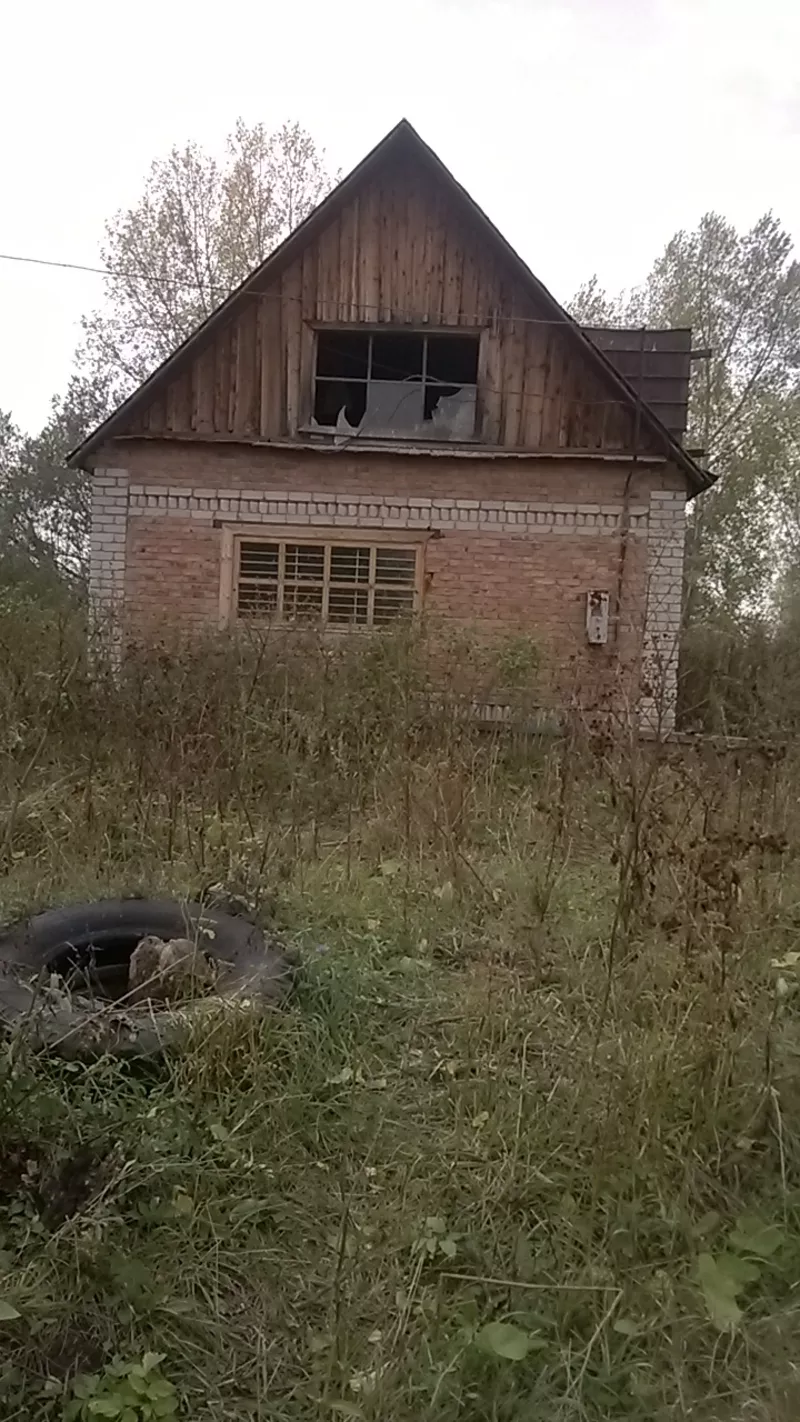 Продам 3х-комнатный,  кирпичный дом в с. Бобровка,  Глубоковского района