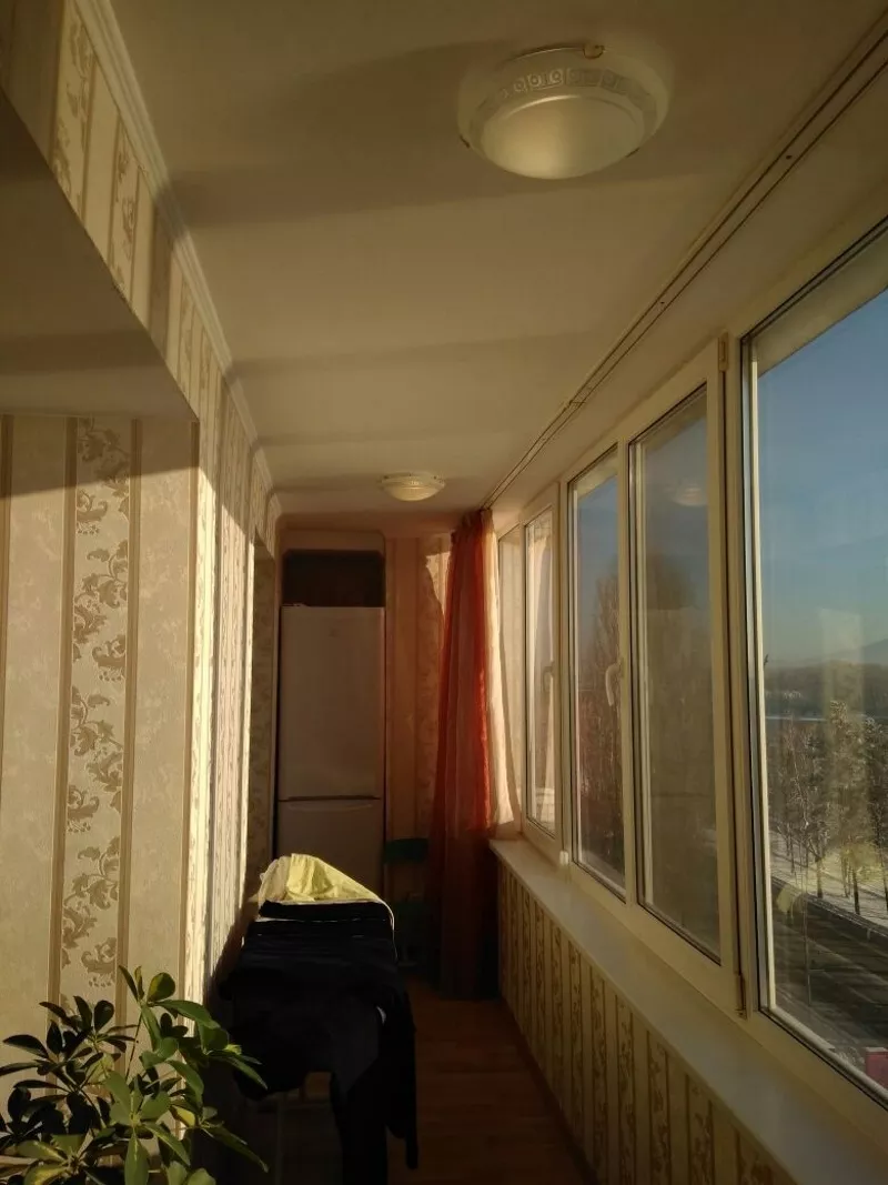 Продам 4-х комнатную квартиру Набережная имени Славского 5
