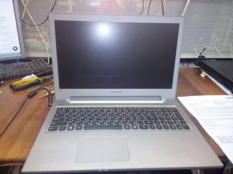 Продам ноутбук Lenovo Z500